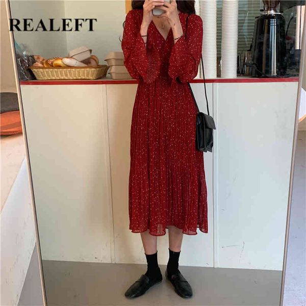 v-neck chiffon pleated dress elegant ruffles high waist elastic korean style long sleeve women's casual dresses 210428, Black;gray
v-neck chiffon pleated dress elegant ruffles high waist elastic korean style long sleeve women's casual dresses 210428, Black;gray