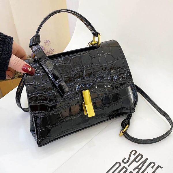 cross body handbag leather crossbody flap bags for women 2021 trendy and purses stone pattern shoulder
cross body handbag leather crossbody flap bags for women 2021 trendy and purses stone pattern shoulder