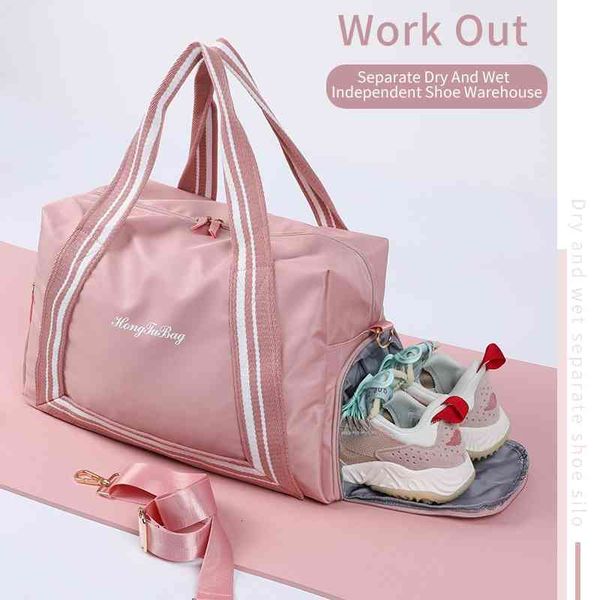outdoor waterproof nylon sports gym bags women shoes compartment sport men training fitness bag 2021 yoga running handbag
outdoor waterproof nylon sports gym bags women shoes compartment sport men training fitness bag 2021 yoga running handbag