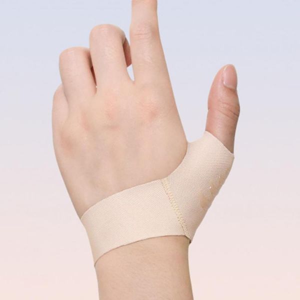 wrist support sprained thumb finger guard fingerless protector breathable, Black;red
wrist support sprained thumb finger guard fingerless protector breathable, Black;red
