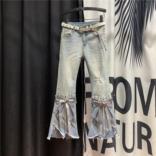 women's jeans 2021 autumn village high waist women ripped cropped irregular beaded bow flared denim pants a3533, Blue
women's jeans 2021 autumn village high waist women ripped cropped irregular beaded bow flared denim pants a3533, Blue