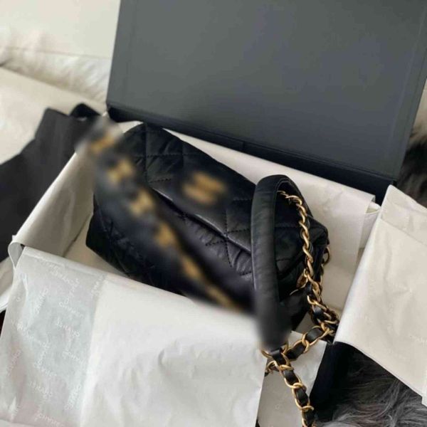 21 new small xiangling lattice chain hobo wandering bag c elephant pattern single shoulder messenger portable cf women's cosmetic bag
21 new small xiangling lattice chain hobo wandering bag c elephant pattern single shoulder messenger portable cf women's cosmetic bag