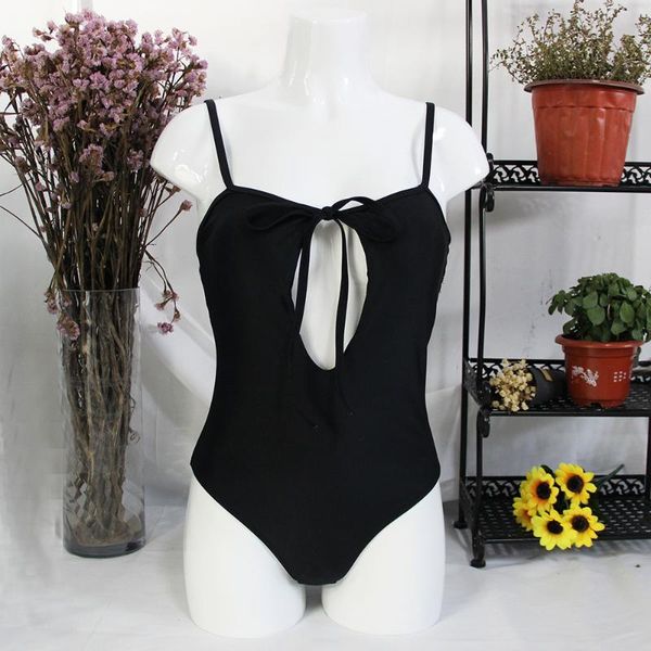 one-piece suits 2021 one piece swimsuit women swimwear female solid black thong backless monokini bathing suit hollow out bathers bodys
one-piece suits 2021 one piece swimsuit women swimwear female solid black thong backless monokini bathing suit hollow out bathers bodys