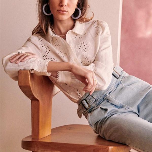 women's blouses & shirts white long sleeve blouse cotton hollow out embroidery turn-down collar office ladies 2021 spring summer
women's blouses & shirts white long sleeve blouse cotton hollow out embroidery turn-down collar office ladies 2021 spring summer