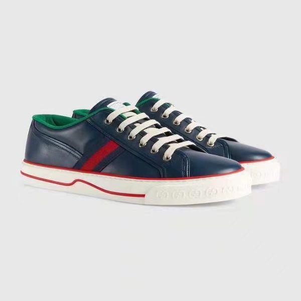 2021luxury men's sports shoes fashion peas shoes dress shoes matching leather men's
2021luxury men's sports shoes fashion peas shoes dress shoes matching leather men's