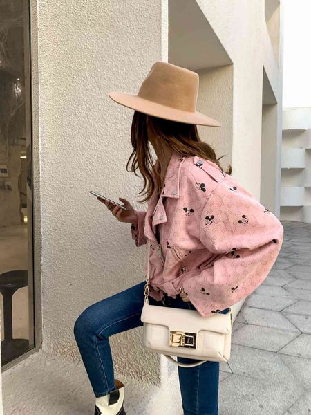 candyrose cr product square buckle diamond size bag combination elegant and versatile one-shoulder messenger
candyrose cr product square buckle diamond size bag combination elegant and versatile one-shoulder messenger