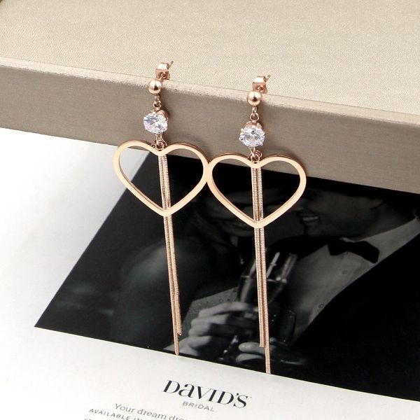dangle & chandelier fashion personality six claw crystal heart peach snake bone chain tassel rose gold earrings for women jewelry wholesale, Silver
dangle & chandelier fashion personality six claw crystal heart peach snake bone chain tassel rose gold earrings for women jewelry wholesale, Silver