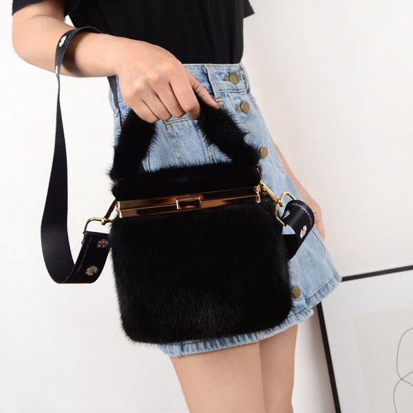 duffel bags makeup bag small square real women's shoulder cross handbag fashion plush
duffel bags makeup bag small square real women's shoulder cross handbag fashion plush