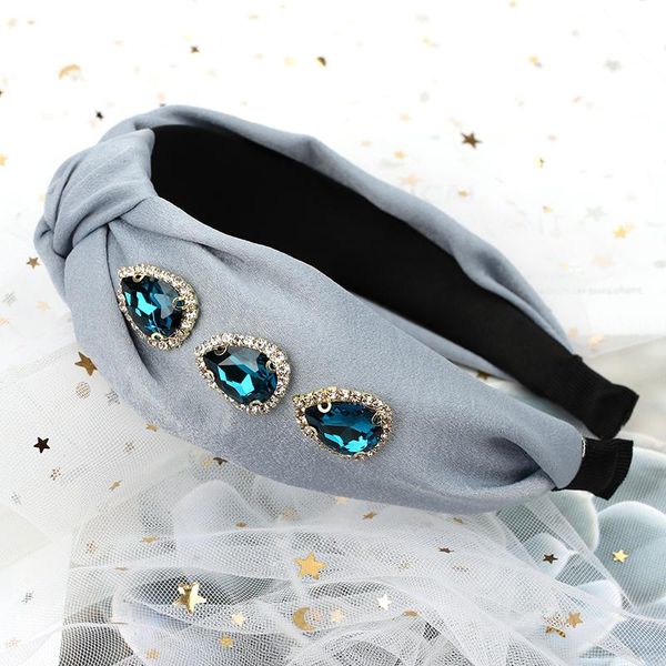 hair accessories rhinestones vintage hoop diamond crystal headband solid fabric cross knot hairband for women girls
hair accessories rhinestones vintage hoop diamond crystal headband solid fabric cross knot hairband for women girls