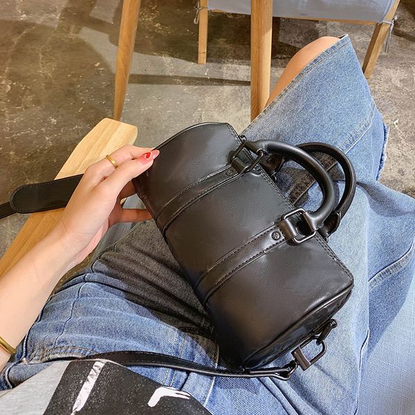 5a+ tote bag crossbody designer bags genuine leather high-capacity handbags evening party shopping business occasions 5 colors with the orig
5a+ tote bag crossbody designer bags genuine leather high-capacity handbags evening party shopping business occasions 5 colors with the orig