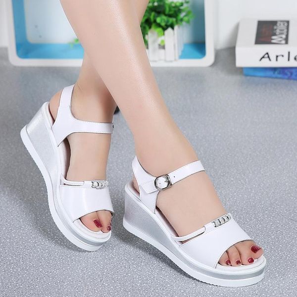 fashion high crystal platform wedges women sandals ankle strap front rear peep toe buckle shoes solid, Black
fashion high crystal platform wedges women sandals ankle strap front rear peep toe buckle shoes solid, Black