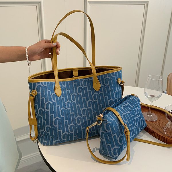 luxury handbags fashion large capacity tote women 2021 new fashion commuting one shoulder armpit bag denim
luxury handbags fashion large capacity tote women 2021 new fashion commuting one shoulder armpit bag denim