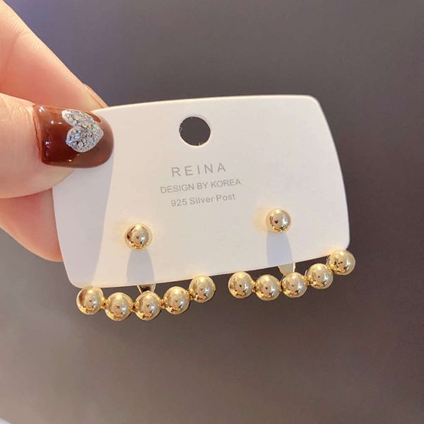 korean version a pair of simple geometric female personality, commuting versatile earrings, s925 silver needle ear jewelry, Black
korean version a pair of simple geometric female personality, commuting versatile earrings, s925 silver needle ear jewelry, Black