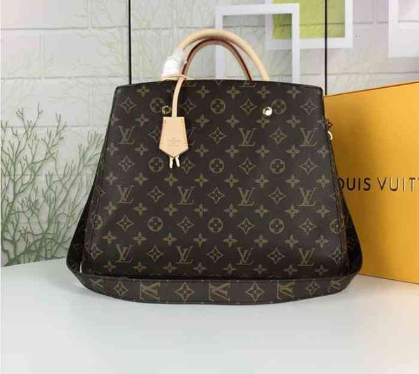 clutches totes designer handbag handbags iconic luxury handles shoulder bags m41057 cross body bag montaigne evening bb
clutches totes designer handbag handbags iconic luxury handles shoulder bags m41057 cross body bag montaigne evening bb
