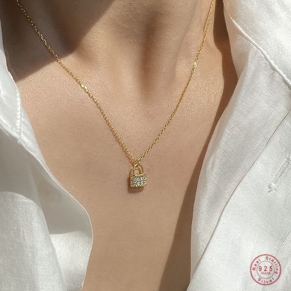 s925 sterling silver simple pavé crystal lock pendant necklace women romantic sweet birthday jewelry friendship gift
s925 sterling silver simple pavé crystal lock pendant necklace women romantic sweet birthday jewelry friendship gift