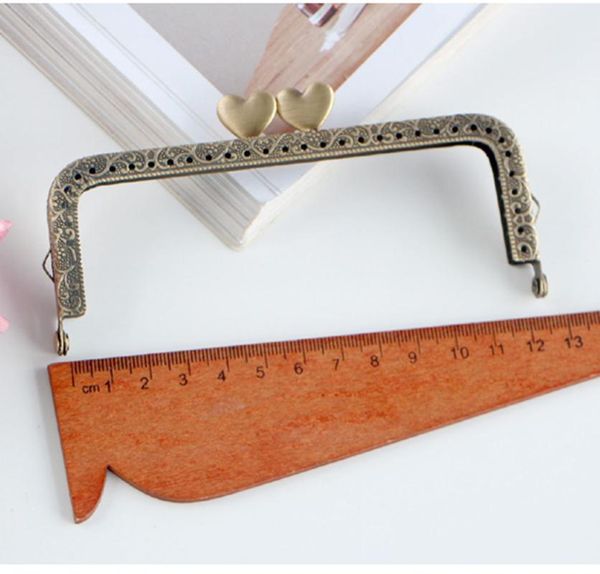 bag parts & accessories 10pcs 8cm 8.5cm 10.5cm 12.5cm square heart metal frame for coin purse handbag diy, Black
bag parts & accessories 10pcs 8cm 8.5cm 10.5cm 12.5cm square heart metal frame for coin purse handbag diy, Black