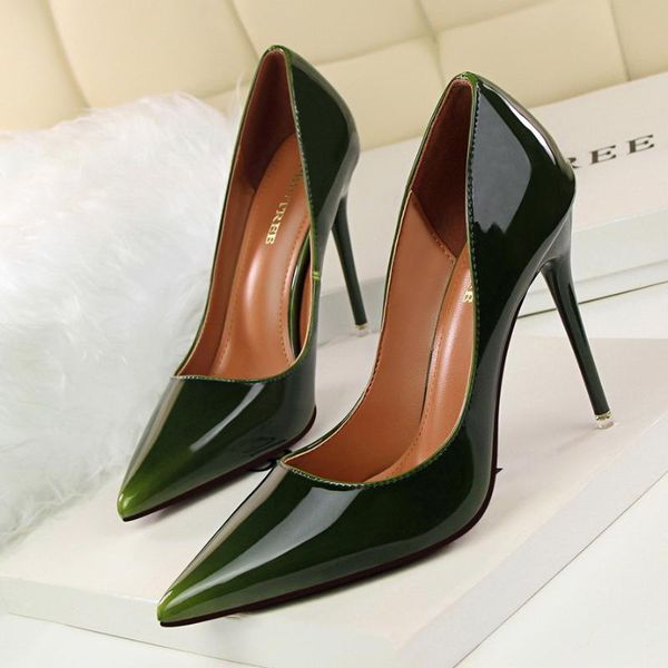 autumn spring high heeled shoes thin pointed heels patent leather elegant signle female g2617-1 dress, Black
autumn spring high heeled shoes thin pointed heels patent leather elegant signle female g2617-1 dress, Black
