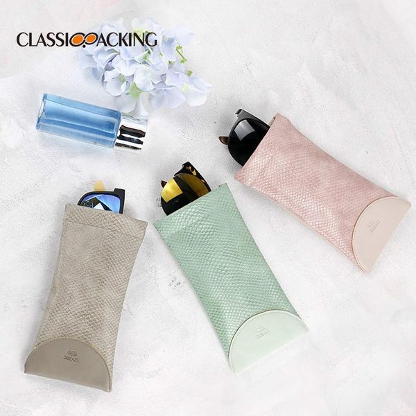 other fashion accessories trend snake pattern pu mouth leather sunglasses bag solid color portable glasses storage box, Silver
other fashion accessories trend snake pattern pu mouth leather sunglasses bag solid color portable glasses storage box, Silver