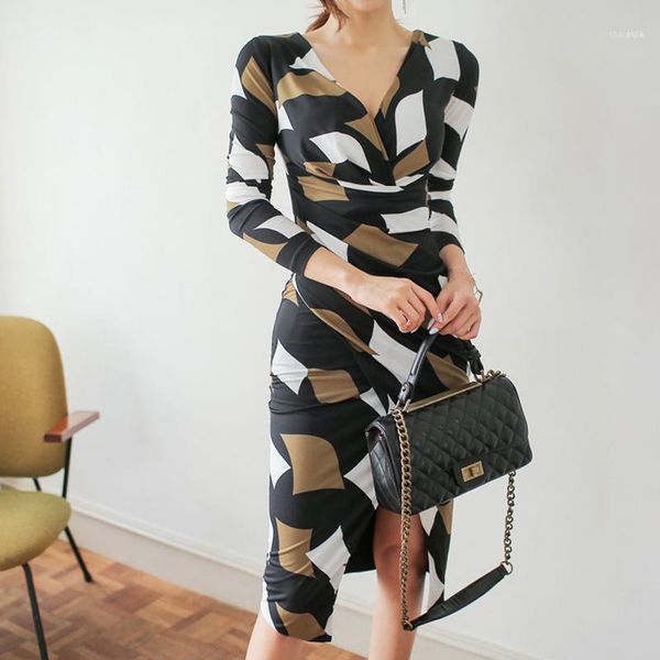 style autumn and winter full body dress slim fit sheath elegant debutante tight feminine mid-length 60921, White;black
style autumn and winter full body dress slim fit sheath elegant debutante tight feminine mid-length 60921, White;black