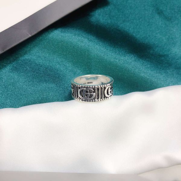 ring gujia gear stripe carving refers to men's and women's fashion hip-hop, the same old double g couple, Silver
ring gujia gear stripe carving refers to men's and women's fashion hip-hop, the same old double g couple, Silver