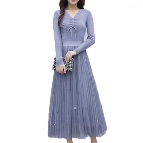 casual dresses 2021 autumn drawstring women's long dress pearl embroidery slim ladies knitted quality floral female sweaters, Black;gray
casual dresses 2021 autumn drawstring women's long dress pearl embroidery slim ladies knitted quality floral female sweaters, Black;gray