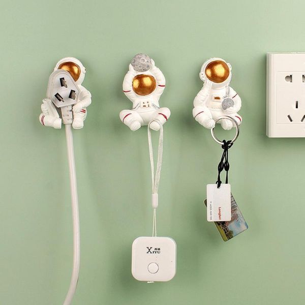 hooks & rails cartoon astronaut shaped plug storage rack punch seamless sticky hook key small object deskdecoration
hooks & rails cartoon astronaut shaped plug storage rack punch seamless sticky hook key small object deskdecoration