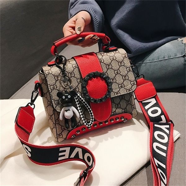 sale 90% off chic retro messenger bag women's new fashion diamond studded rivet small square versatile broadband one shoulder
sale 90% off chic retro messenger bag women's new fashion diamond studded rivet small square versatile broadband one shoulder