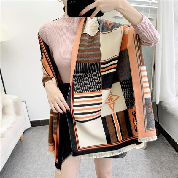 scarves women winter scarf patchwork horse print cashmere pashmina lady thick warm blanket shawl wraps 2021, Blue;gray
scarves women winter scarf patchwork horse print cashmere pashmina lady thick warm blanket shawl wraps 2021, Blue;gray