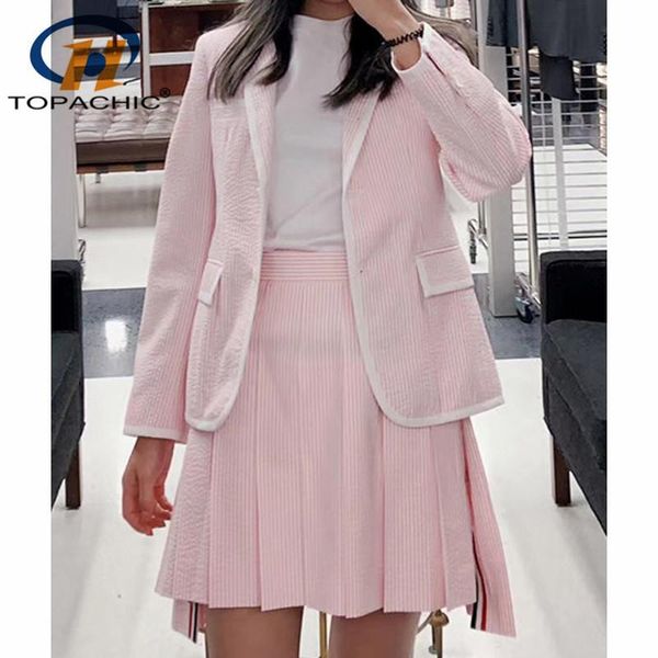 women's tracksuits 8.9 high end 2021 autumn contrast color striped lapel long sleeve pink blazer coat or pleated skirt fashion set wome, Gray
women's tracksuits 8.9 high end 2021 autumn contrast color striped lapel long sleeve pink blazer coat or pleated skirt fashion set wome, Gray