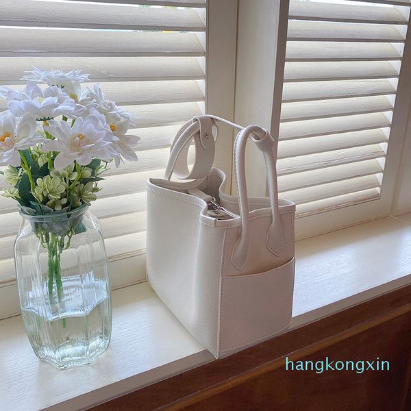 large capacity shoulder bag women hasp square luxury casual travel bags women dead portable solid handbagssq2d
large capacity shoulder bag women hasp square luxury casual travel bags women dead portable solid handbagssq2d