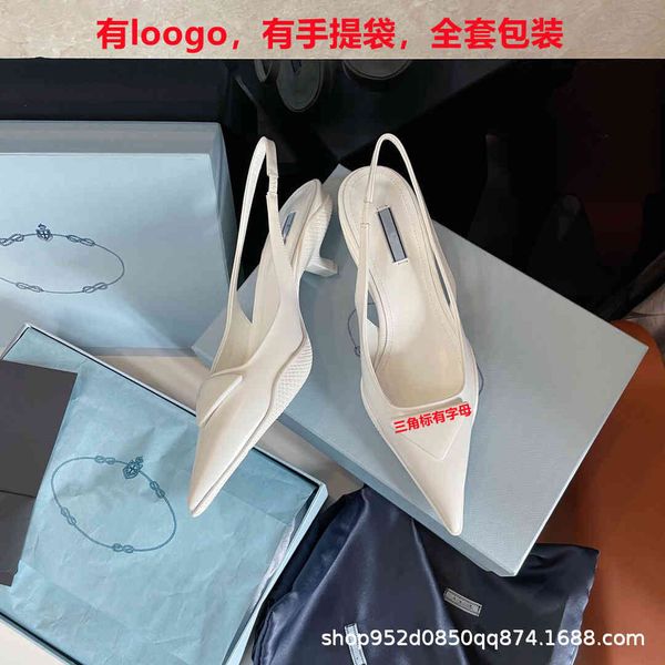 2021 summer new p family triangle letter pointed kitten heel high sandals women's low french shoes 30dm zmm, Black
2021 summer new p family triangle letter pointed kitten heel high sandals women's low french shoes 30dm zmm, Black