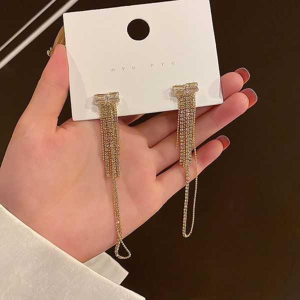 925 silver needle zircon rhinestone long tassel designer east gate versatile fashion net red earrings female
925 silver needle zircon rhinestone long tassel designer east gate versatile fashion net red earrings female