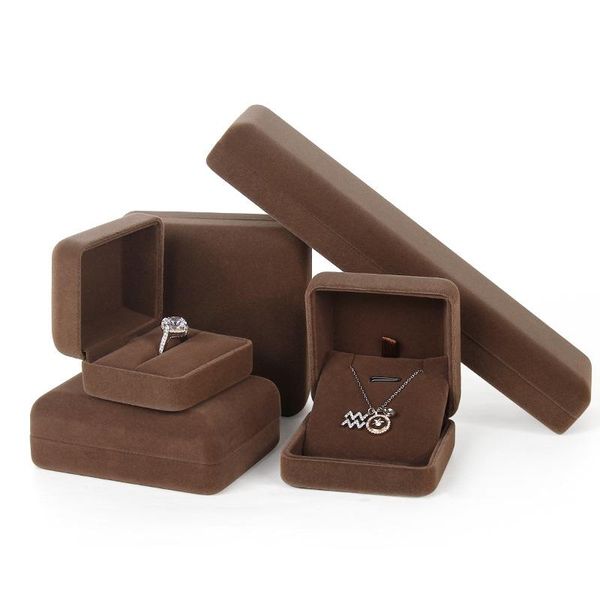 gift wrap 2021 flannelette iron box ring pendant bangle bracelet chain necklace display storage jewelry carrying velvet showbox
gift wrap 2021 flannelette iron box ring pendant bangle bracelet chain necklace display storage jewelry carrying velvet showbox