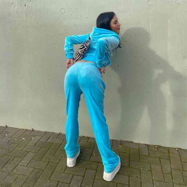 Women Coral Velvet Cropped Hoodies Zipper Coat And Lace-up Long Pants Tracksuit Joggers Solid Color Two Piece Set Y2k, White
Women Coral Velvet Cropped Hoodies Zipper Coat And Lace-up Long Pants Tracksuit Joggers Solid Color Two Piece Set Y2k, White