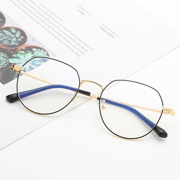 fashion sunglasses frames frame metal flat mirror anti-blue light trend glasses simple men and women decorative frame., Black
fashion sunglasses frames frame metal flat mirror anti-blue light trend glasses simple men and women decorative frame., Black