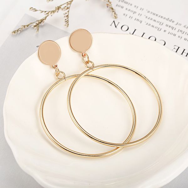 studs earrings popular simple round , women's fashion, versatile rings, pompous ear ornaments, Golden;silver
studs earrings popular simple round , women's fashion, versatile rings, pompous ear ornaments, Golden;silver