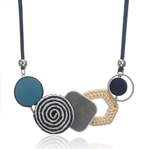 splicing wood chips pendant necklaces french style retro fashion bamboo braided geometric pattern niche clavicle chain contrasting color des, Silver
splicing wood chips pendant necklaces french style retro fashion bamboo braided geometric pattern niche clavicle chain contrasting color des, Silver