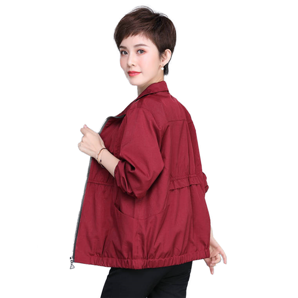 women's trench coats short coat female 2021 spring autumn windbreaker lining middle-aged elderly mothers jacket plus size 5xl women jac, Tan;black
women's trench coats short coat female 2021 spring autumn windbreaker lining middle-aged elderly mothers jacket plus size 5xl women jac, Tan;black