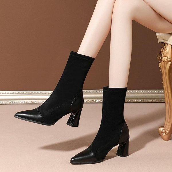 boots winter lady shoes boots-women round toe 2021 ankle elegant autumn med leather rubber rome mixed colors short plush casual, Black
boots winter lady shoes boots-women round toe 2021 ankle elegant autumn med leather rubber rome mixed colors short plush casual, Black
