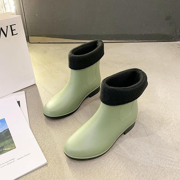 boots warm pvc korean fashion rain ladies non-slip low cut water shoes short tube kitchen work rubber to keep, Black
boots warm pvc korean fashion rain ladies non-slip low cut water shoes short tube kitchen work rubber to keep, Black