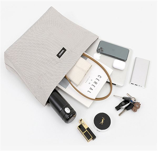 designers duffel bags 45cm 55cm luxury large capacity travel sale women men genuine leather shoulder fashion bag carry rivets with lock head
designers duffel bags 45cm 55cm luxury large capacity travel sale women men genuine leather shoulder fashion bag carry rivets with lock head
