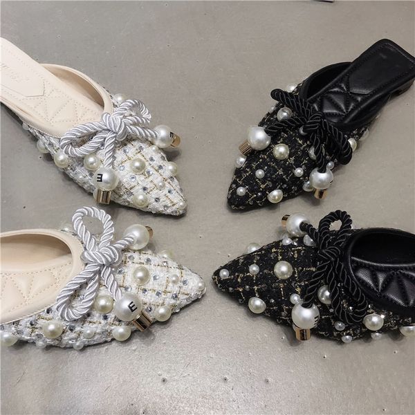 new women mules slippers fashion pearl pointed toe ladies flats shoes causal outdoor crystal luxury woman mules flats shoes, Black
new women mules slippers fashion pearl pointed toe ladies flats shoes causal outdoor crystal luxury woman mules flats shoes, Black