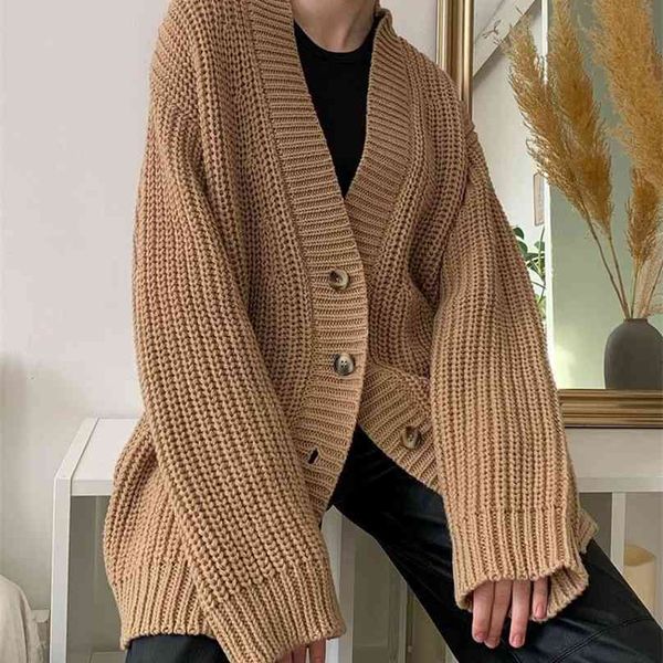 wotwoy autumn winter casual oversized knitted cardigan women button v-neck loose sweater coats female korean long sleeve jumper 210918, White;black
wotwoy autumn winter casual oversized knitted cardigan women button v-neck loose sweater coats female korean long sleeve jumper 210918, White;black
