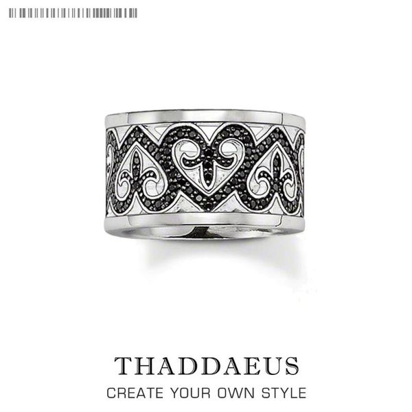 black arabesque hearts band ring,europe style fashion good jewerly for women,2021 gift in 925 sterling silver,super deals cluster rings, Golden;silver
black arabesque hearts band ring,europe style fashion good jewerly for women,2021 gift in 925 sterling silver,super deals cluster rings, Golden;silver