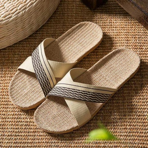 slippers summer men flip flop shoes beach holiday sandals non-slide male flats casual 6.15, Black
slippers summer men flip flop shoes beach holiday sandals non-slide male flats casual 6.15, Black