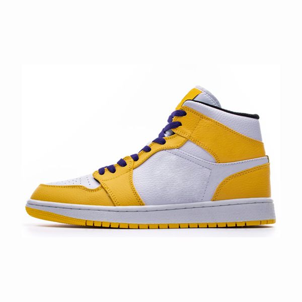 new 1s mens basketball shoes jumpman 1 high og mid light smoke grey black mushroom royal toe unc patent women sports sneakers2kmk
new 1s mens basketball shoes jumpman 1 high og mid light smoke grey black mushroom royal toe unc patent women sports sneakers2kmk