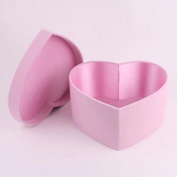 gift wrap wedding party anniversary 21x11cm heart-shaped candy box give friends a birthday valentine's day flower
gift wrap wedding party anniversary 21x11cm heart-shaped candy box give friends a birthday valentine's day flower