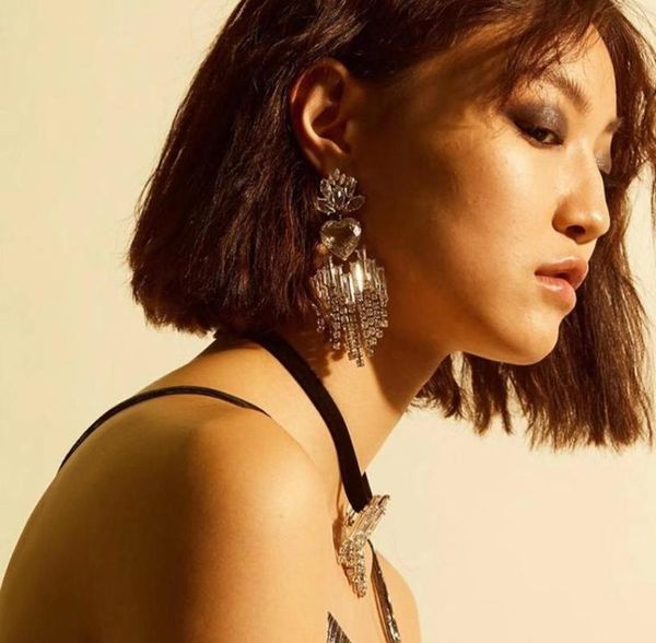 stud rongho design hiphop crystal heart earrings for women hyperbole brincos femme tassel pendant earring statement, Golden;silver
stud rongho design hiphop crystal heart earrings for women hyperbole brincos femme tassel pendant earring statement, Golden;silver