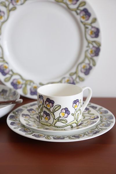 cups & saucers travel handle coffee mug creative ceramic nordic dinner cup saucer reusable glaze tasse a cafe household daily necessitie ef5
cups & saucers travel handle coffee mug creative ceramic nordic dinner cup saucer reusable glaze tasse a cafe household daily necessitie ef5
