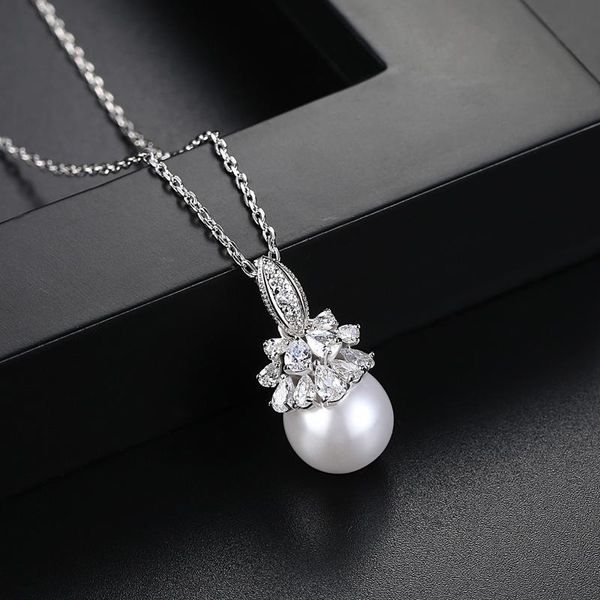 pendant necklaces fashion cubic zirconia women crystal flower and pearl necklace charm elegant female jewelry clavicle chain wedding gift, Silver
pendant necklaces fashion cubic zirconia women crystal flower and pearl necklace charm elegant female jewelry clavicle chain wedding gift, Silver